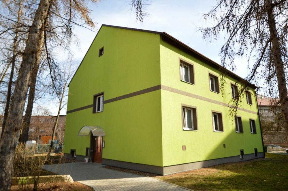 Apartmany - Skolni Chomutov Exterior photo